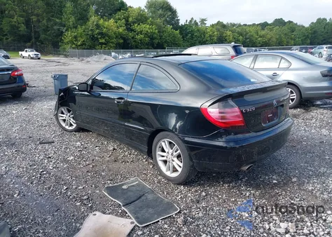 2003 Mercedes-Benz C 320 Sport из США, поврежденный, VIN WDBRN64J73A498547